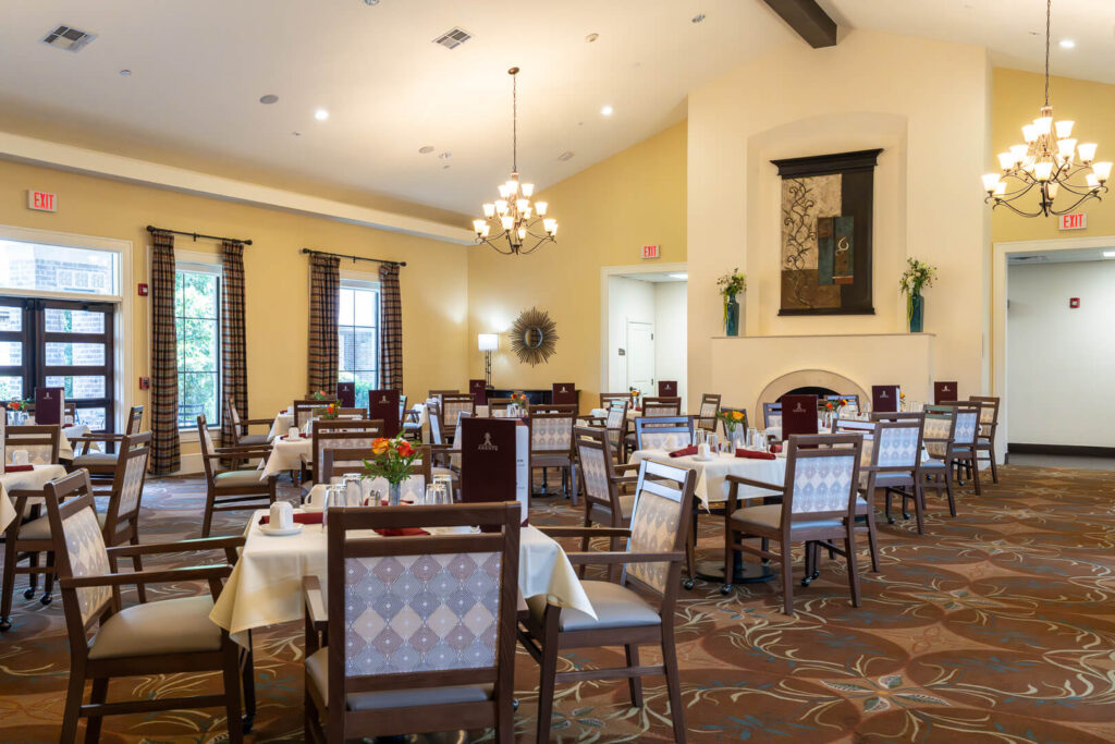 Elegant Dining Room at Assisted Living in San Antonio Texas